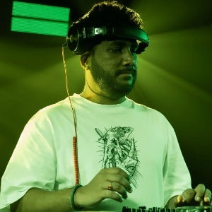 Name : Deej Saranga